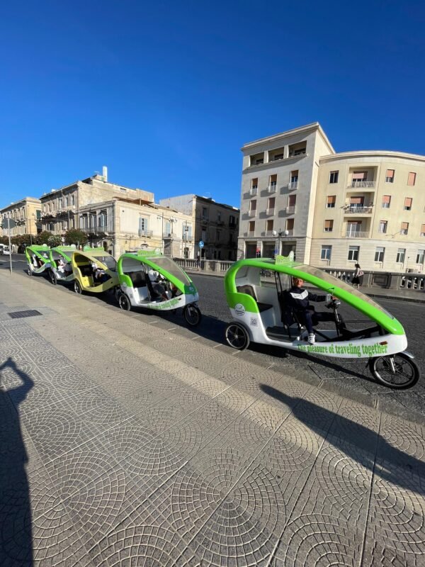 PASS TOUR VELO BIKE (1H) - (Valido Fino a 2 Persone) - immagine 4